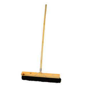 Platform Broom – Complete – Black Coco Fibre – Wooden Handle – 88 Grip – 61cm – Pack of 3 – F3252
