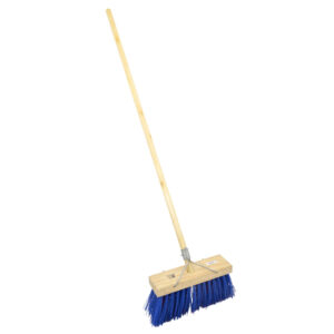 Bass Broom – Complete – Synthetic Fibre – Wooden Handle – 99 Grip – 30.5cm – Pack of 3 – F3152