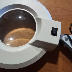 Mag lamp with clamp DEMO (cracked)