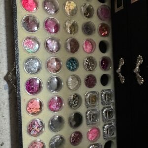 A very unique nail art display set from Korea – DEMO